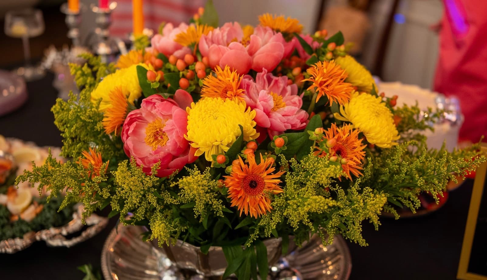 Bold summer floral centerpiece