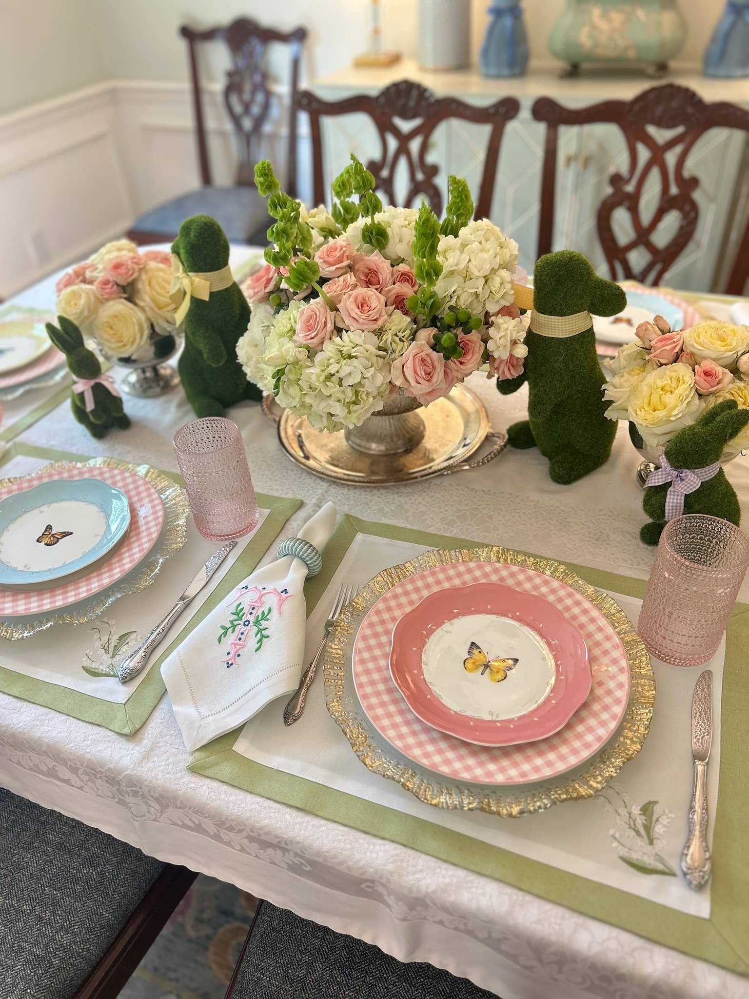 Spring tablescape with pink roses and gingham
